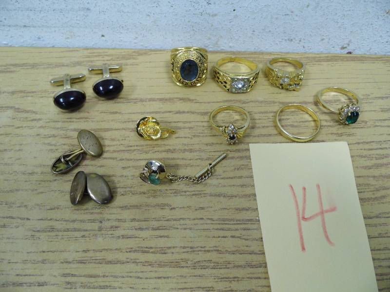 lot 14 image: Rings - Tie Tacks - Cufflinks