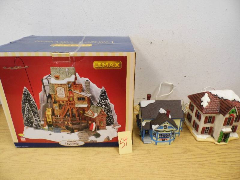 lot 54 image: 3 Village Pieces