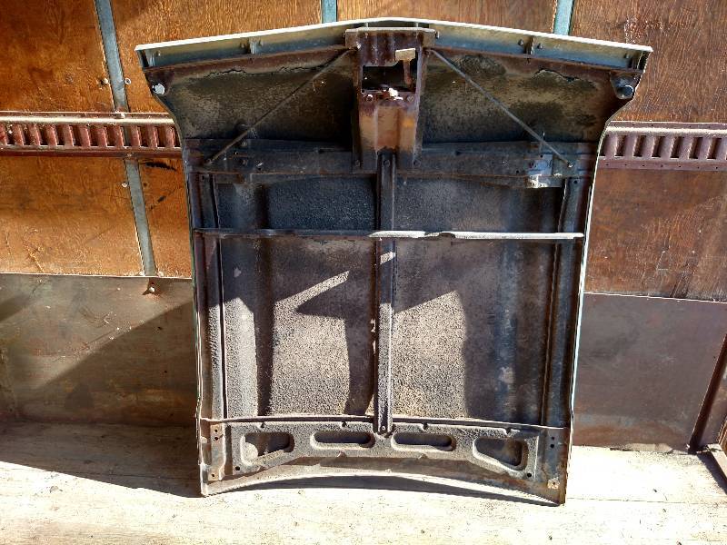 lot 58 image: 1957 Chev. Hood...