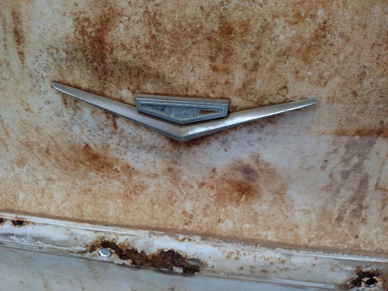 lot 75 image: 1963 Chev. Left Front Fender...