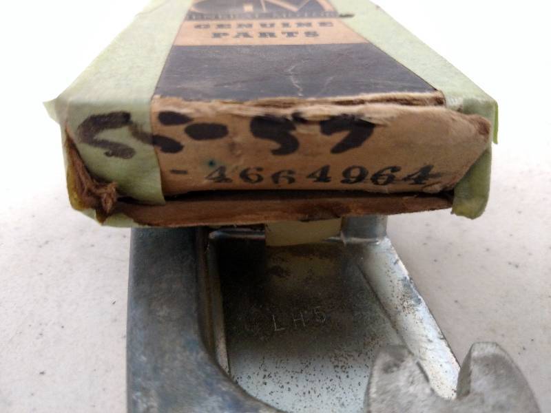 lot 4 image: 1955-59 Chev. Left Door Striker Pla...