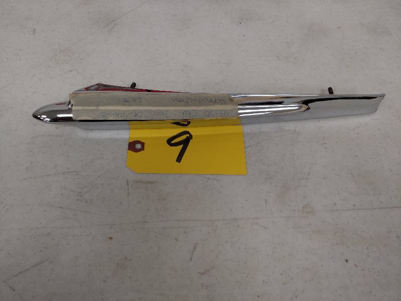 lot 9 image: 1949-50 Chev. Hood Ornament, Repop...