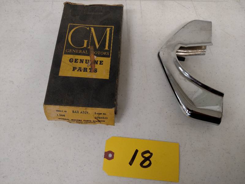 lot 18 image: 1954 Chev. Bar Assembly, NOS...