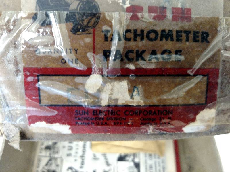 lot 137 image: Sun Tachometer Package, Model EBV-9...