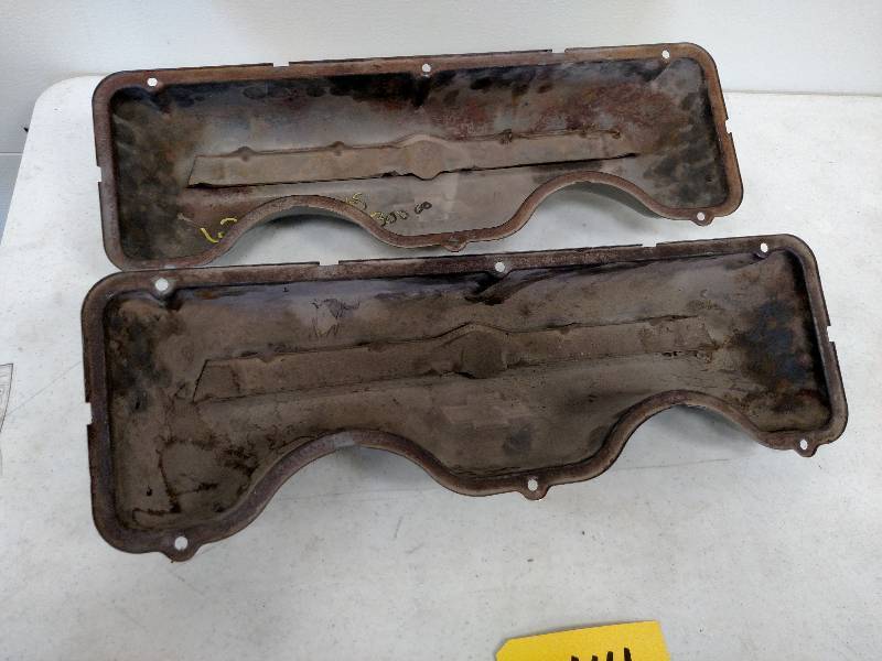 lot 141 image: 1962 Chev. 409 Valve Covers, Restor...