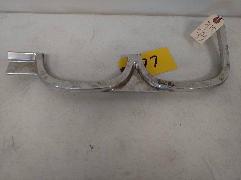lot 177 image: 1965 Impala Right Headlight Grill B...