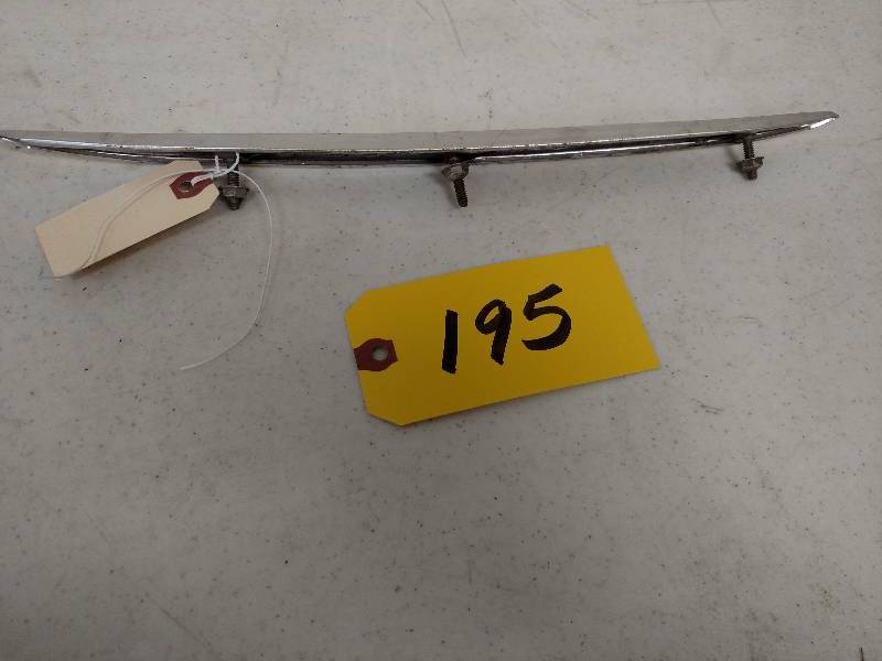 lot 195 image: 1959-60 Impala Dash Script...
