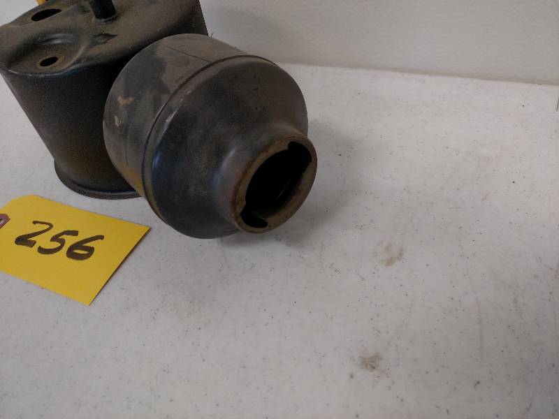 lot 256 image: Power Steering Reservoir...