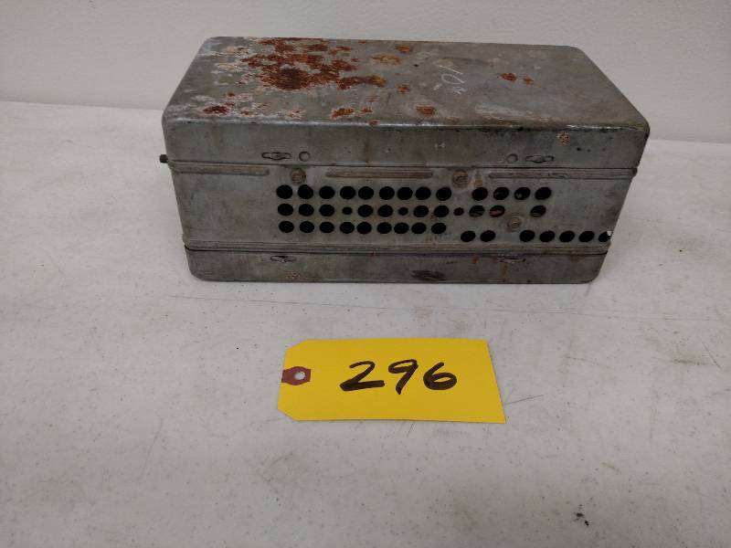 lot 296 image: 5556 Chev. Pickup Radio...