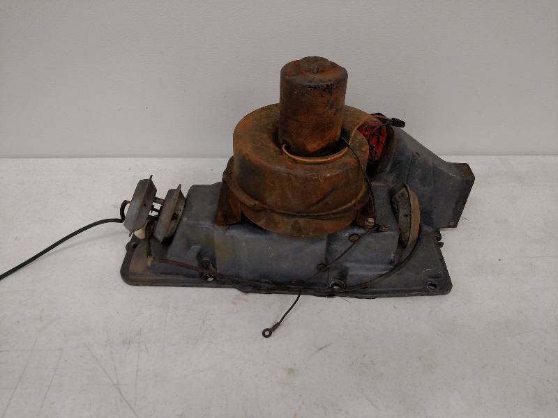 lot 430 image: Heater Box with Blower Motor...