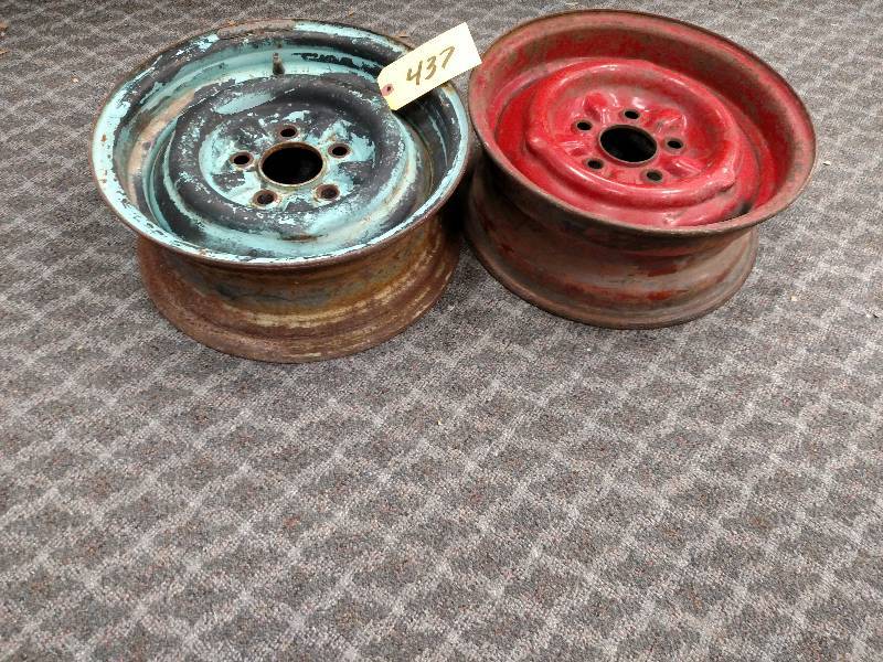 lot 437 image: (2) Chev. Rims, 14 x 5 14...