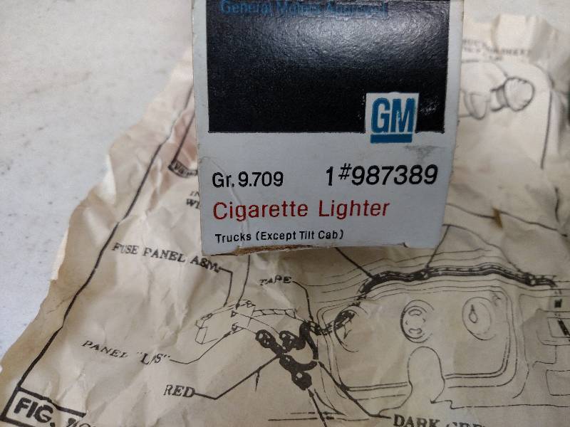 lot 473 image: 68-72 Chev. Truck Cigarette Lighter...