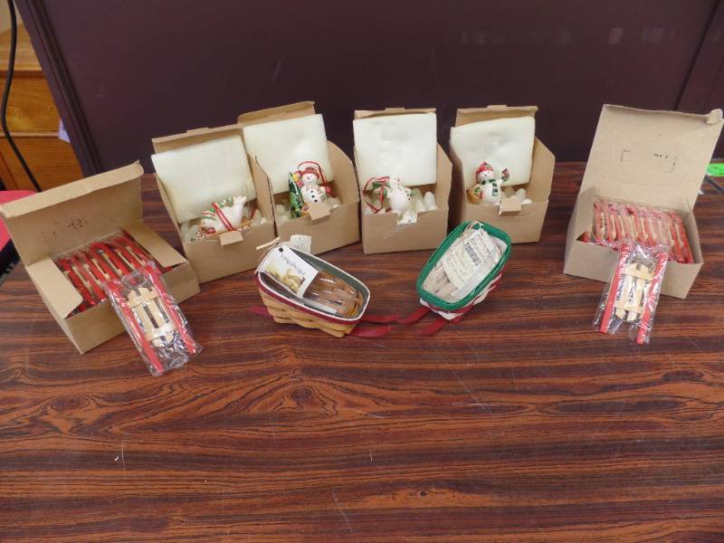 Baskets, Ornaments, Accessories