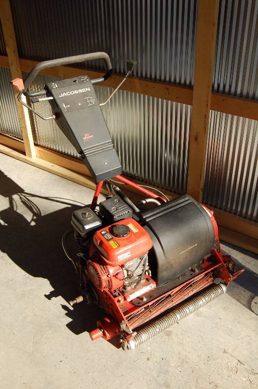 Turf Mower with Bagger
