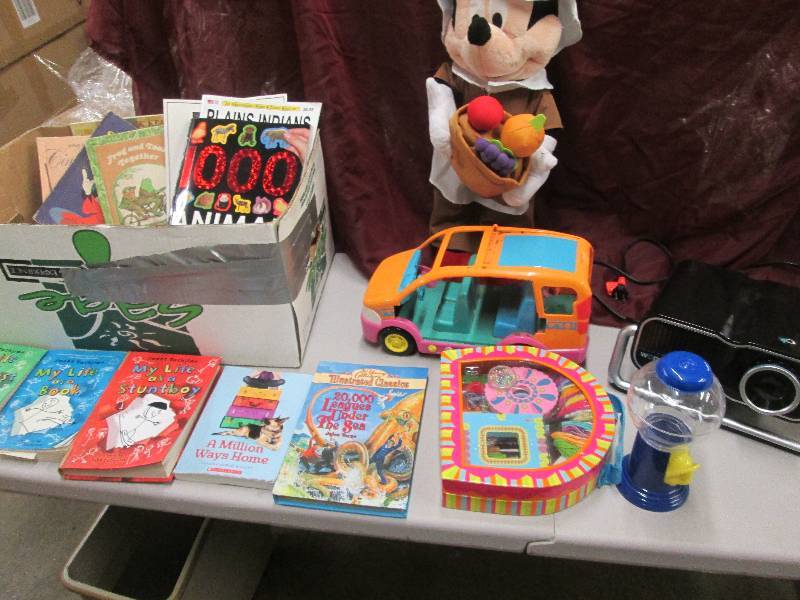 Large lot of toys, games & books- s...