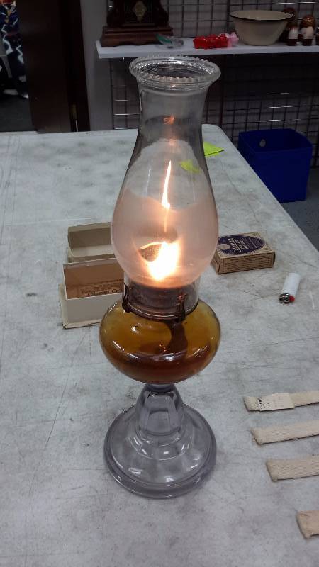 lot 11 image: Glass oil lamp