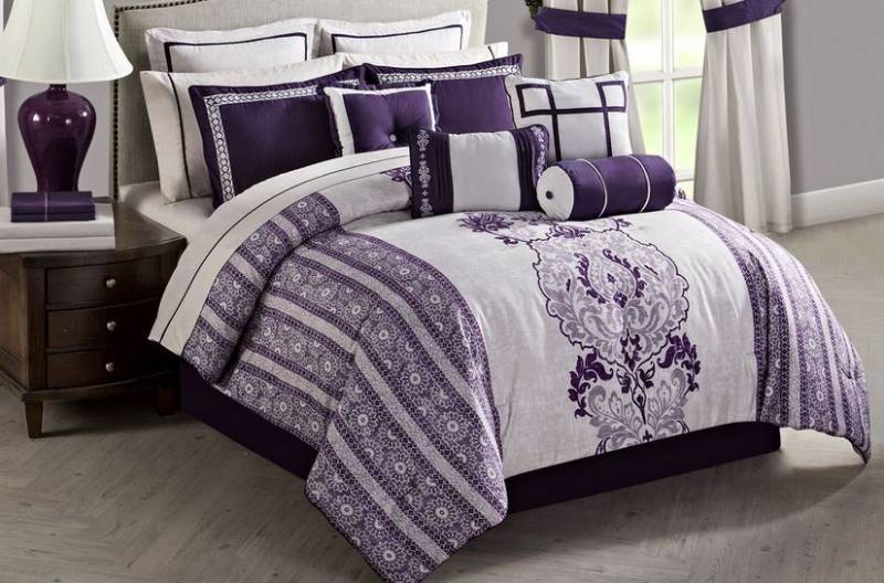 lot 11 image: alcove Torrance 30-Pc. Bedroom Super Set - Full - Plum Color