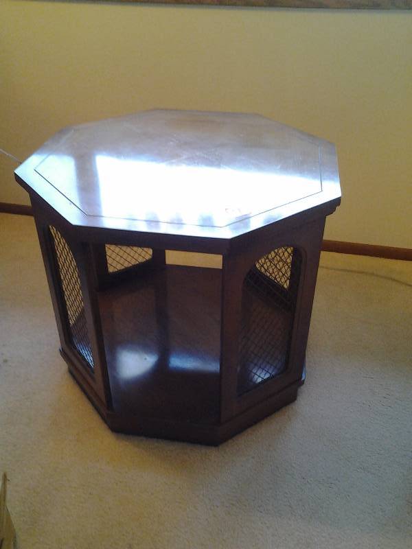 Hexagon Shape-End Table-With Partial Open Sides