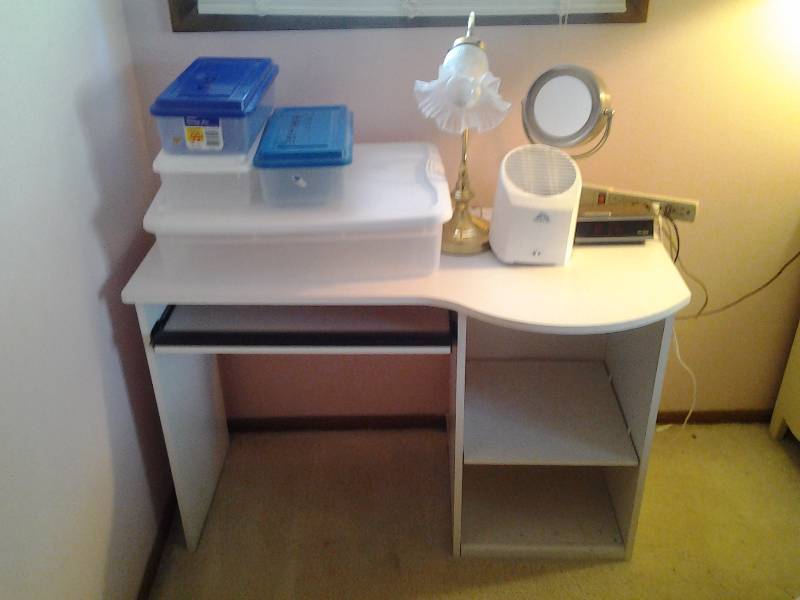 Desk, Organizers, Fan, Mirror, Lamp