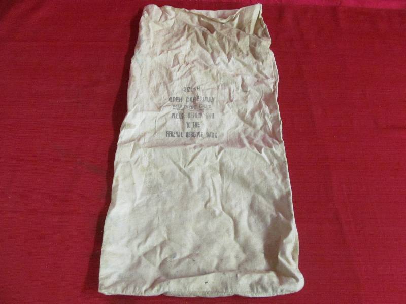 vintage federal reserve bag