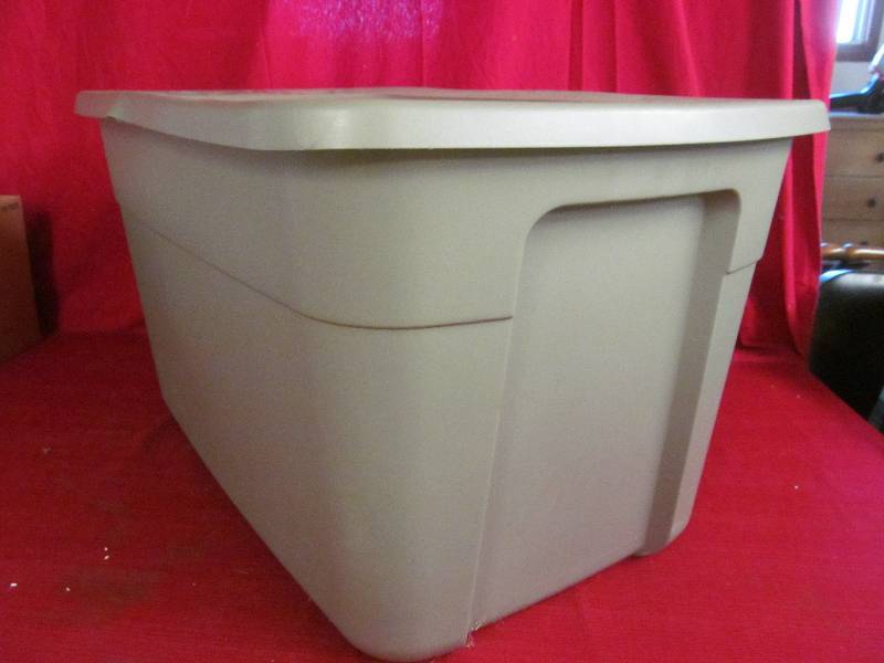 sterilite tote