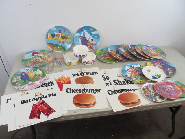lot 42 image: Lot of Vintage 1980s McDonalds Collectibles