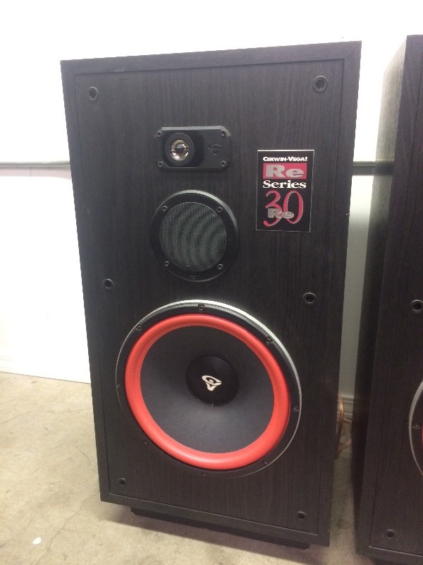 Nice Pair of CerwinVega Re30 Floor Speakers Pickett Enterprises