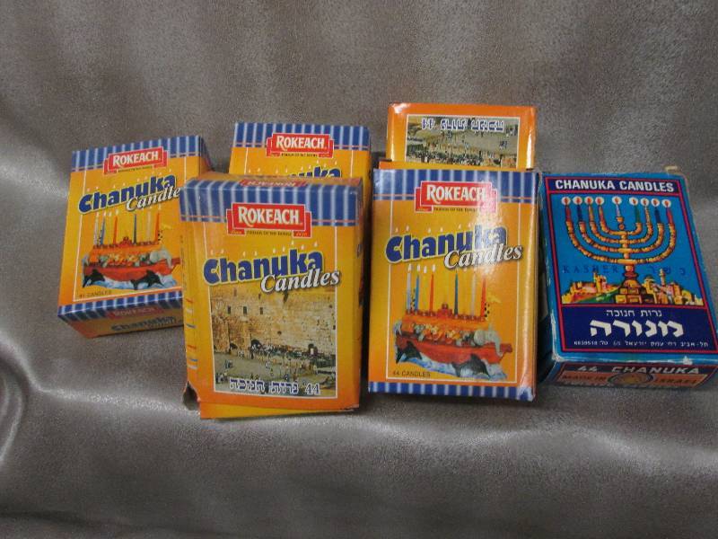 Lot of 6 Chanuka Candles...