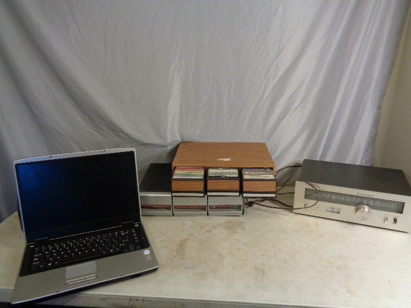 lot 135 image: Gateway Laptop, Electronics, and More