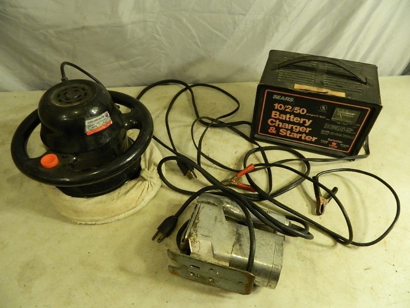 lot 99 image: Buffer, Jigsaw, and Battery Charger