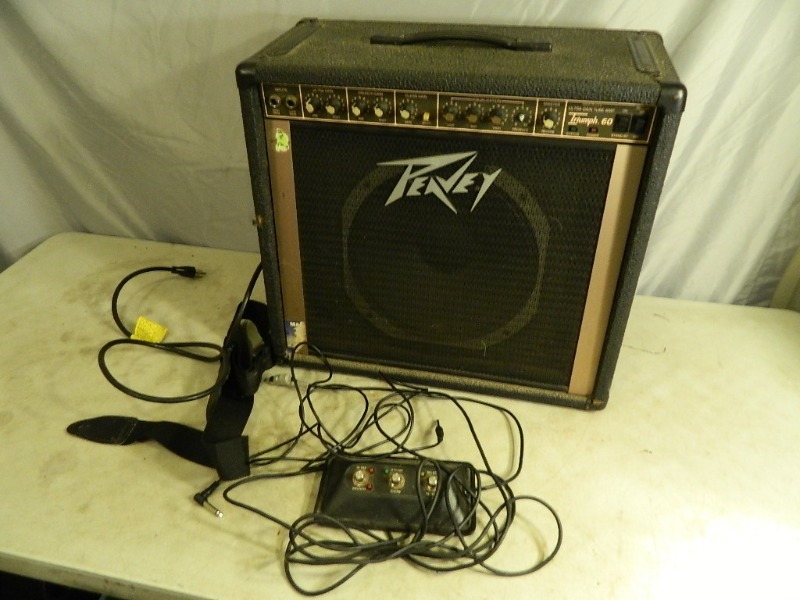 lot 102 image: Peavey Triumph 60 Guitar Amplifier
