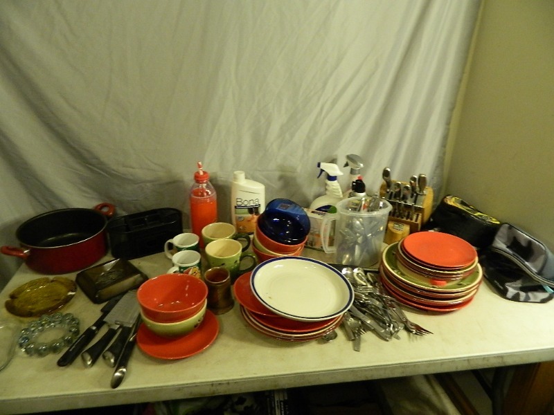 lot 228 image: Knife Set, Dishes, Cleaning Chemicals