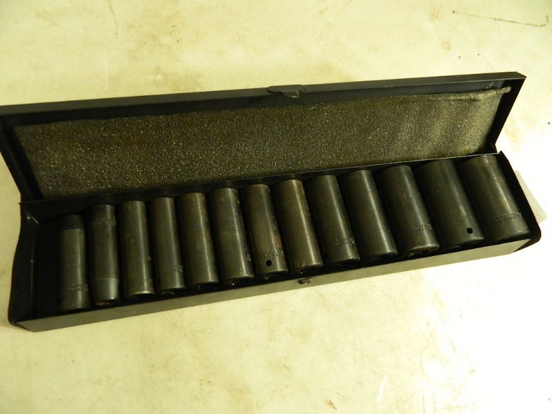 lot 52 image: Metric Impact Sockets
