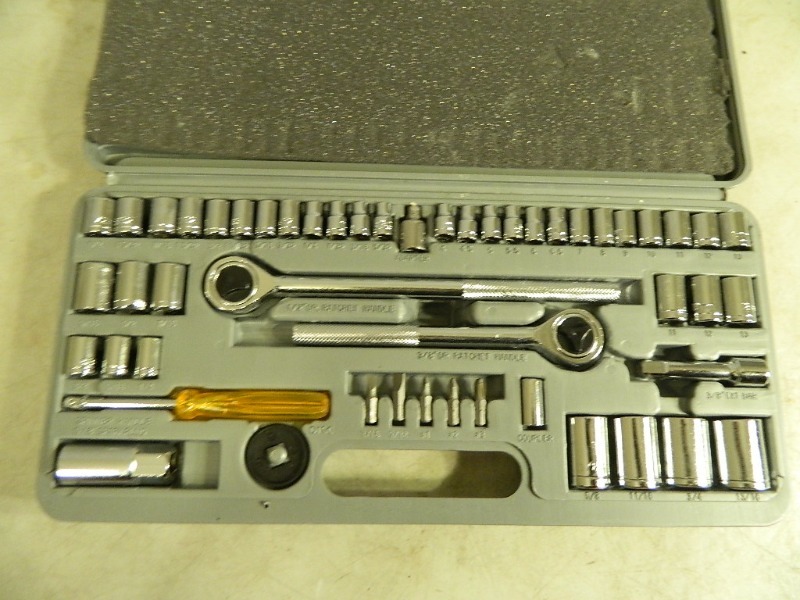 lot 70 image: Socket Set