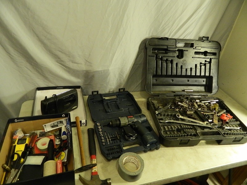 lot 75 image: Sockets, Drill, Hand Tools