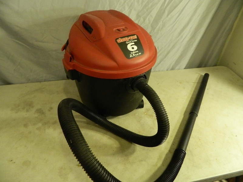 lot 87 image: 6 Gallon Shop Vac