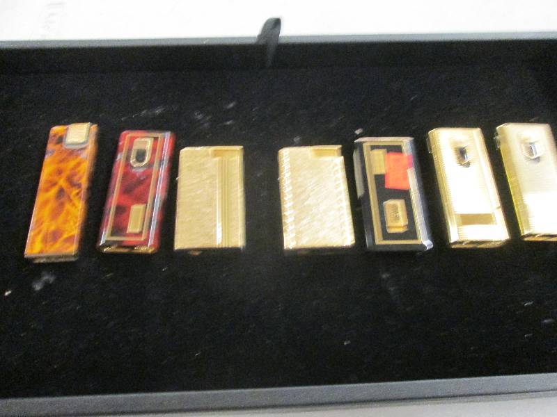 7 lighters never been used retail r...