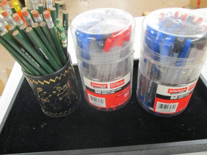 100 ball point stick pens blue,red ...