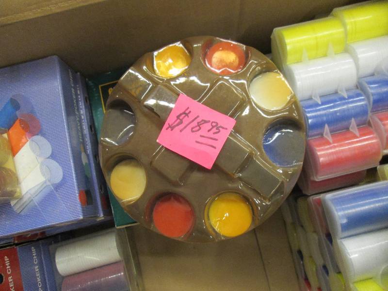 35 tubes of new poker chips 2 revol...