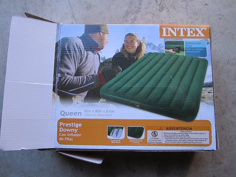 lot 70 image: Intex queen air mattress...