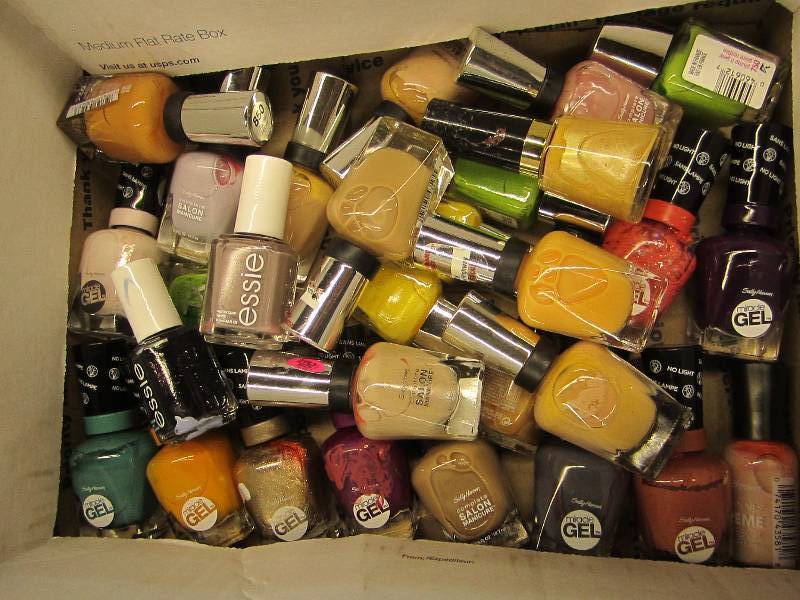 lot 152 image: Lot of nail polish...