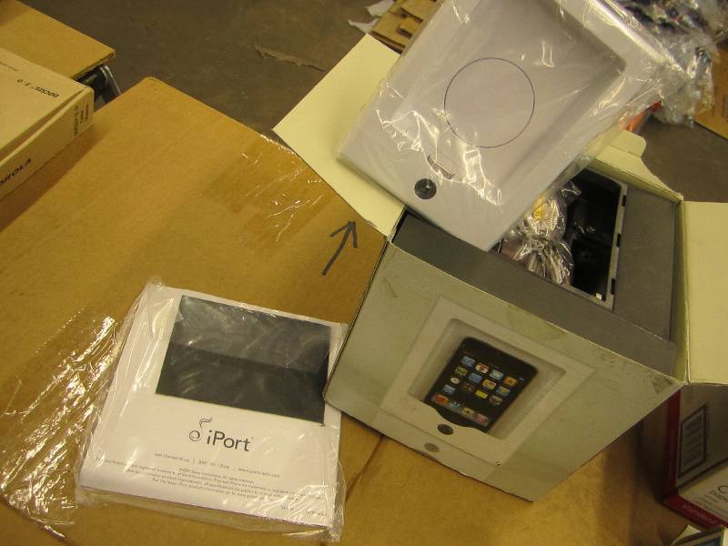 lot 155 image: iPort wall mount...