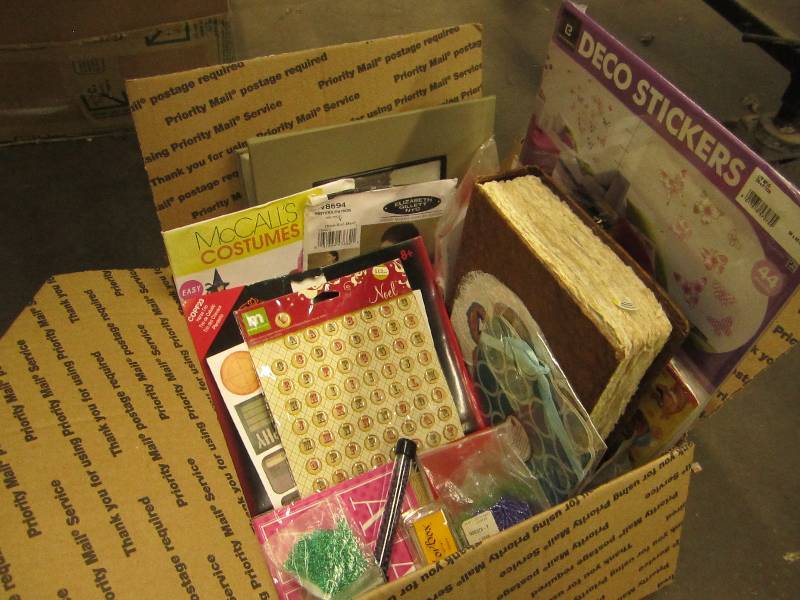 lot 167 image: Lot of craft supplies...