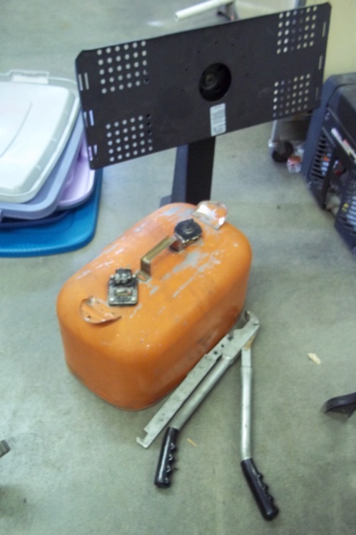 Wall mount Tv Stand, 6 gal boat gas tank,