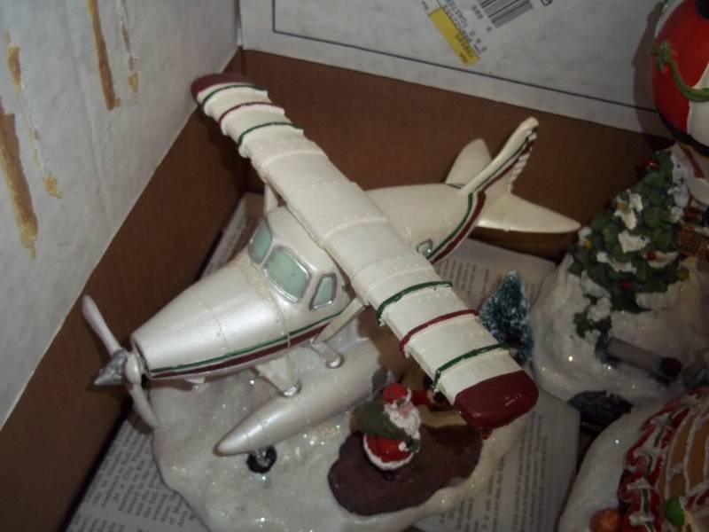 3 vintage Christmas displays