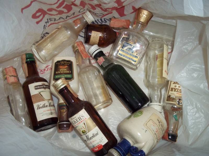 Vintage mini liquorairport bottles