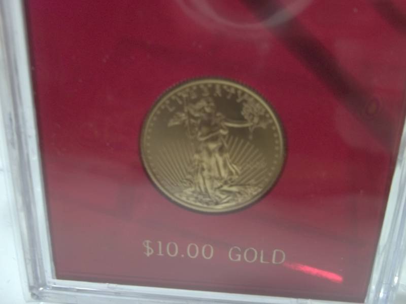 Gold $10 2009 Eagle 14 oz Fine Gold with Certificate of Authenticity