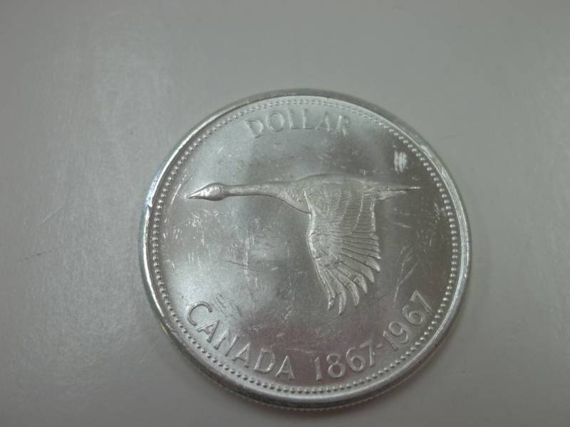 1967 FLYING GOOSE $1 DOLLAR CANADIAN  SILVER COIN 80% Silver