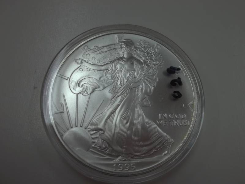 Silver American Eagle 1 Oz. Fine Silver Year 1995 Coin .999% in plastic case