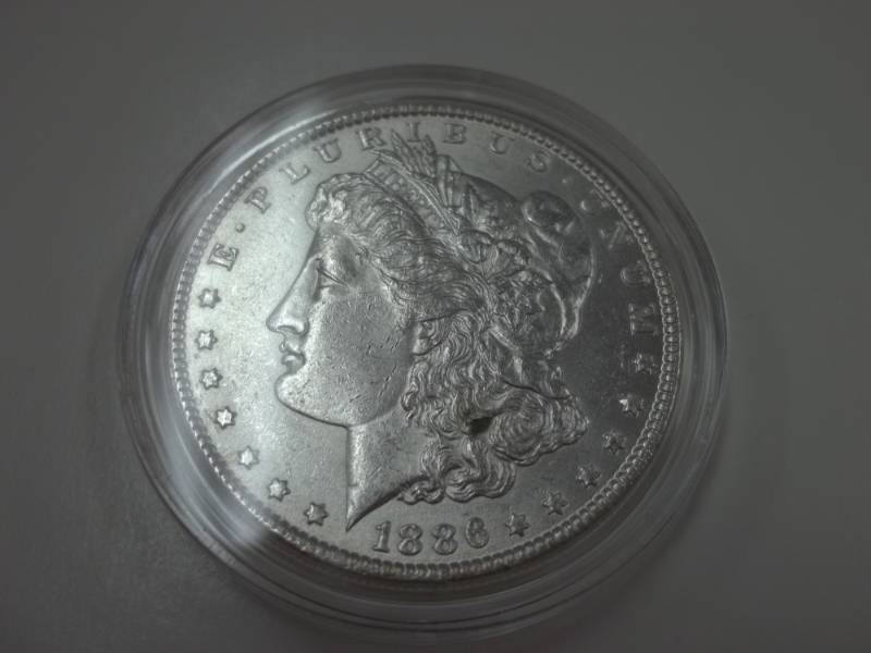 1886 Morgan Silver Dollar 90% Silver in case